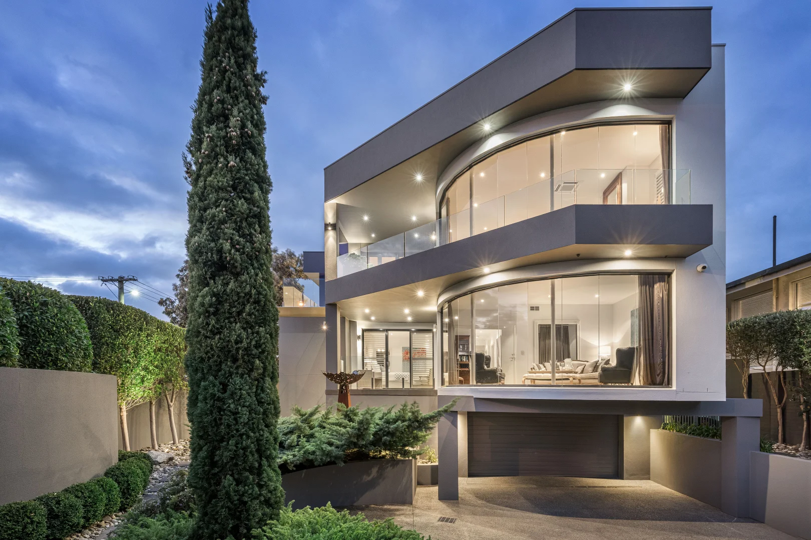 Beach Road residence, Beaumaris — sold by James Driver
